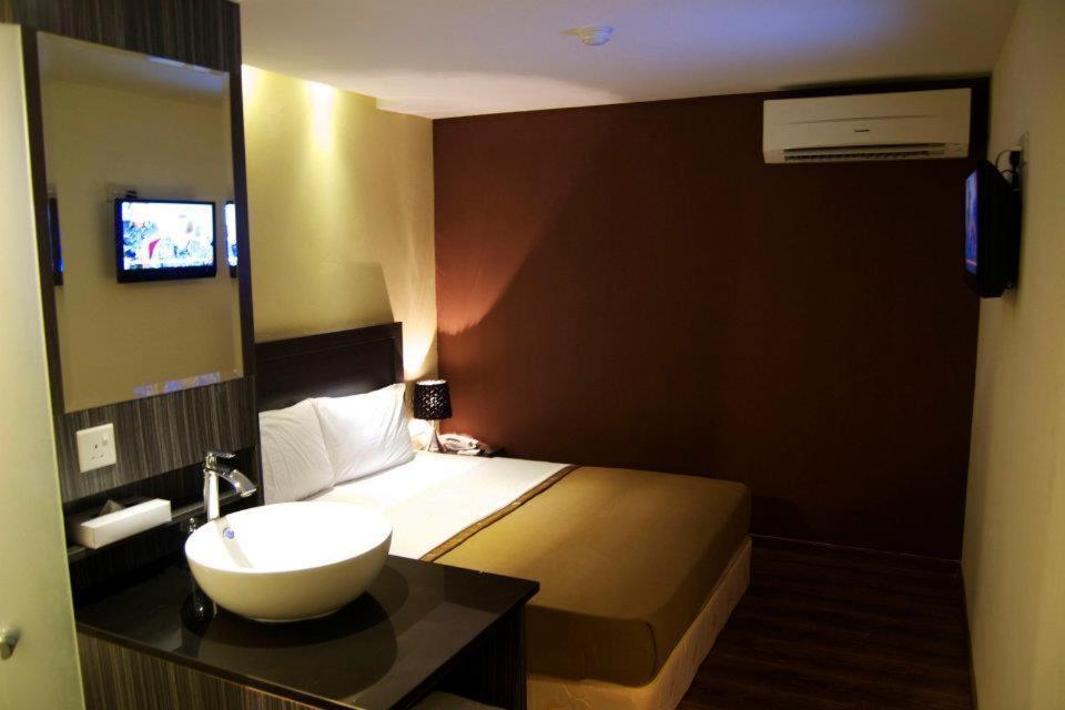 Zotel Business & Leisure Hotel 古晋 客房 照片